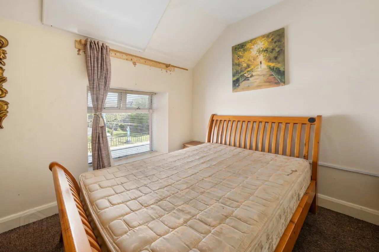 2 Bathview Terrace 9 of 11