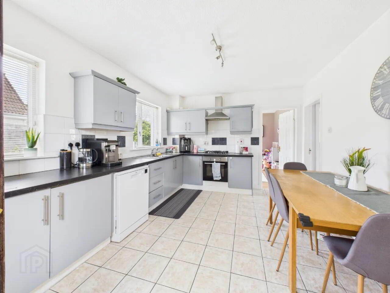 1 Kenure Court 5 of 15