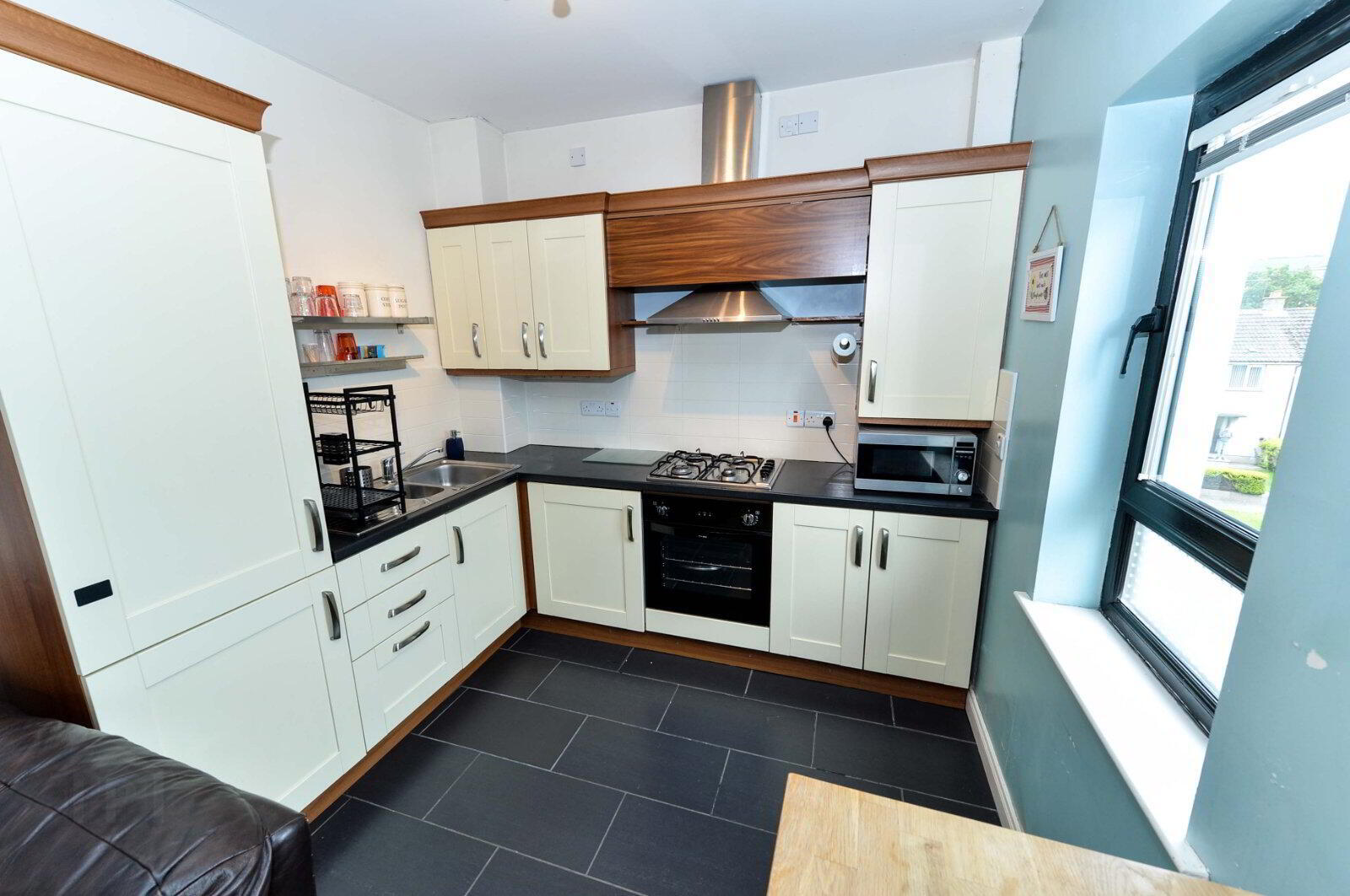 Skye Building, 21 Drumadoon Square 8 of 11
