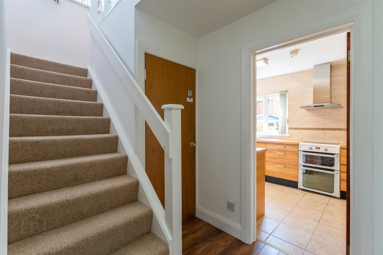 1 Tara Crescent 4 of 40