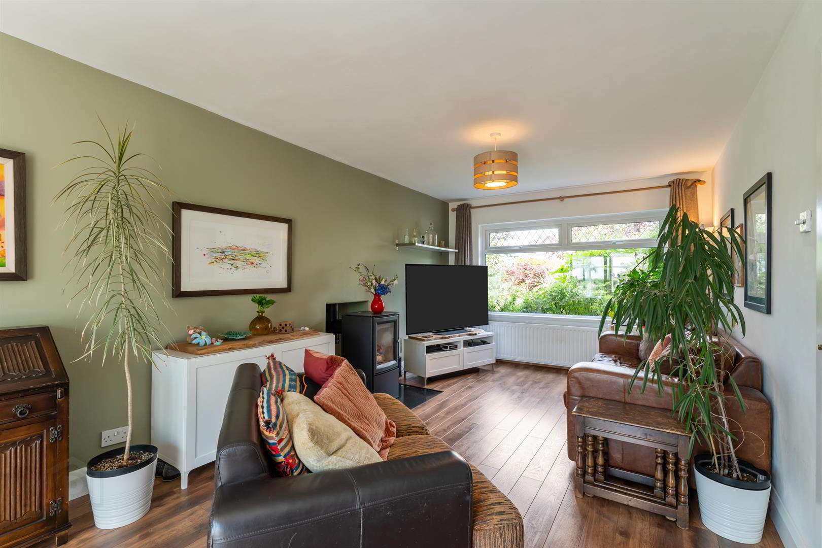 1 Tara Crescent 5 of 40