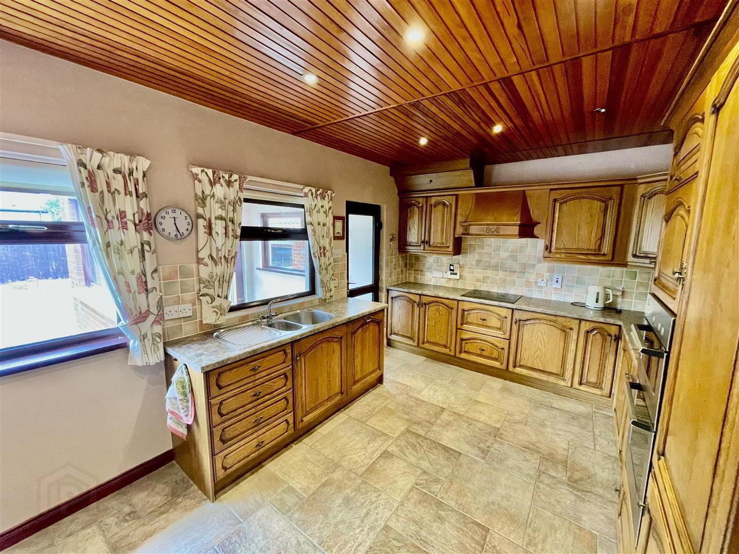 25 Cloughey Road 7 of 21