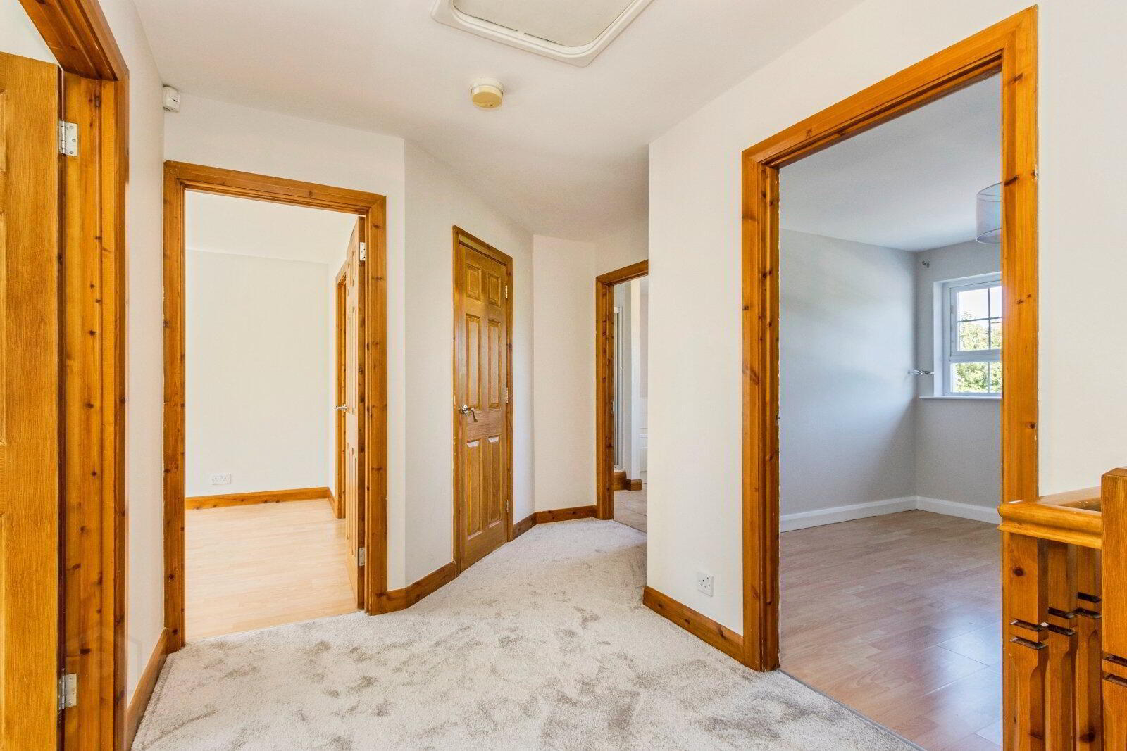 24 Regency Square 11 of 19