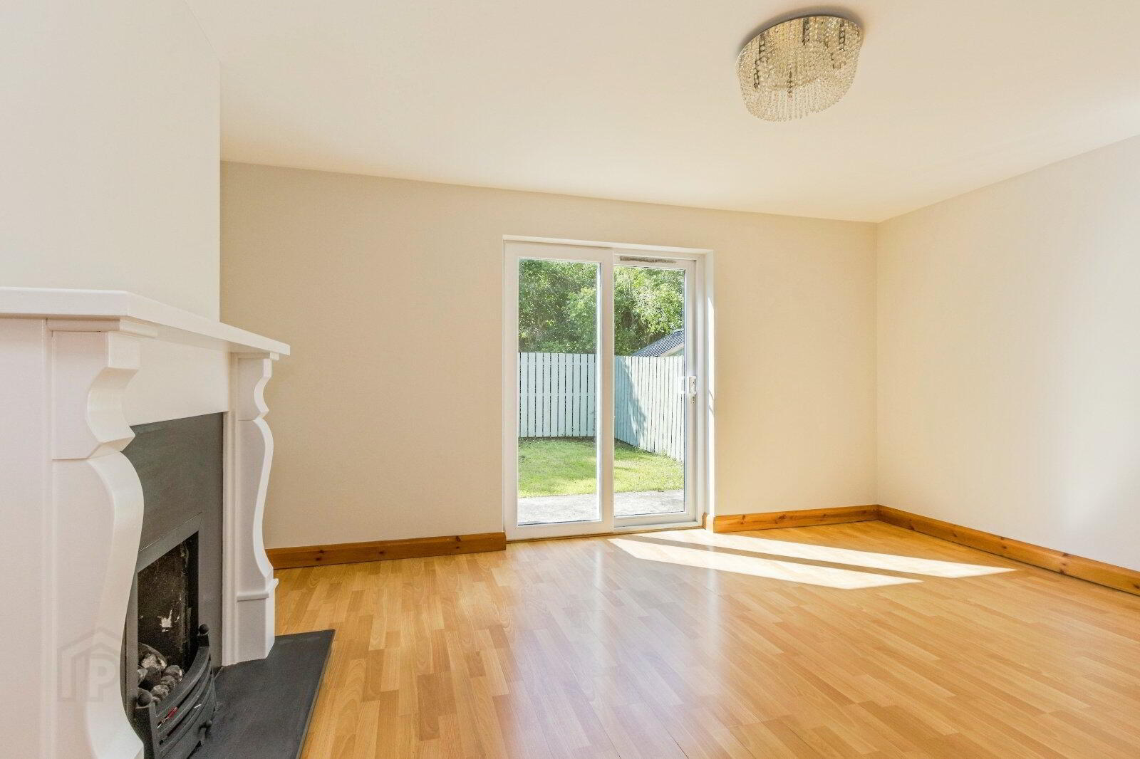 24 Regency Square 6 of 19