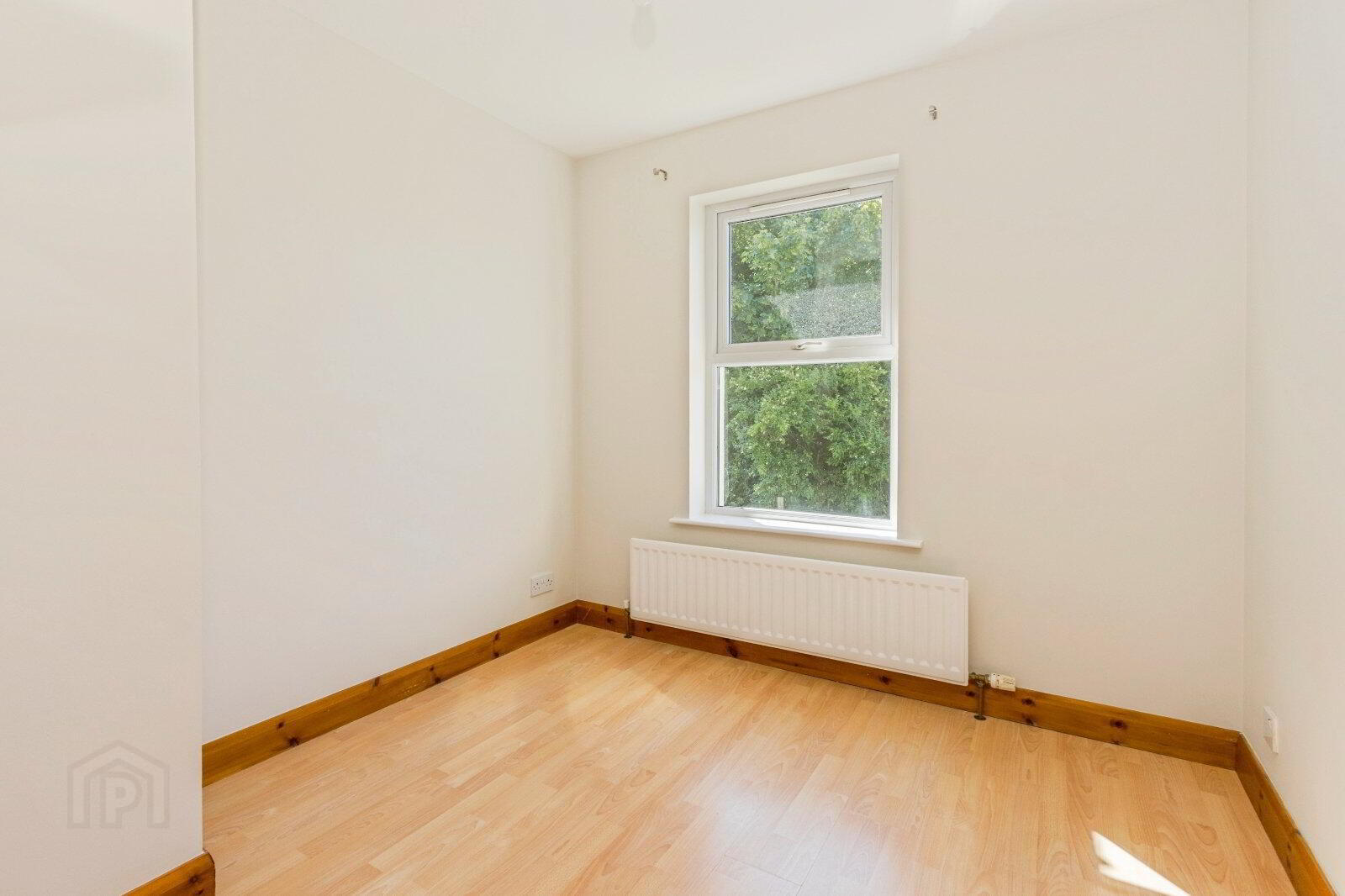 24 Regency Square 15 of 19