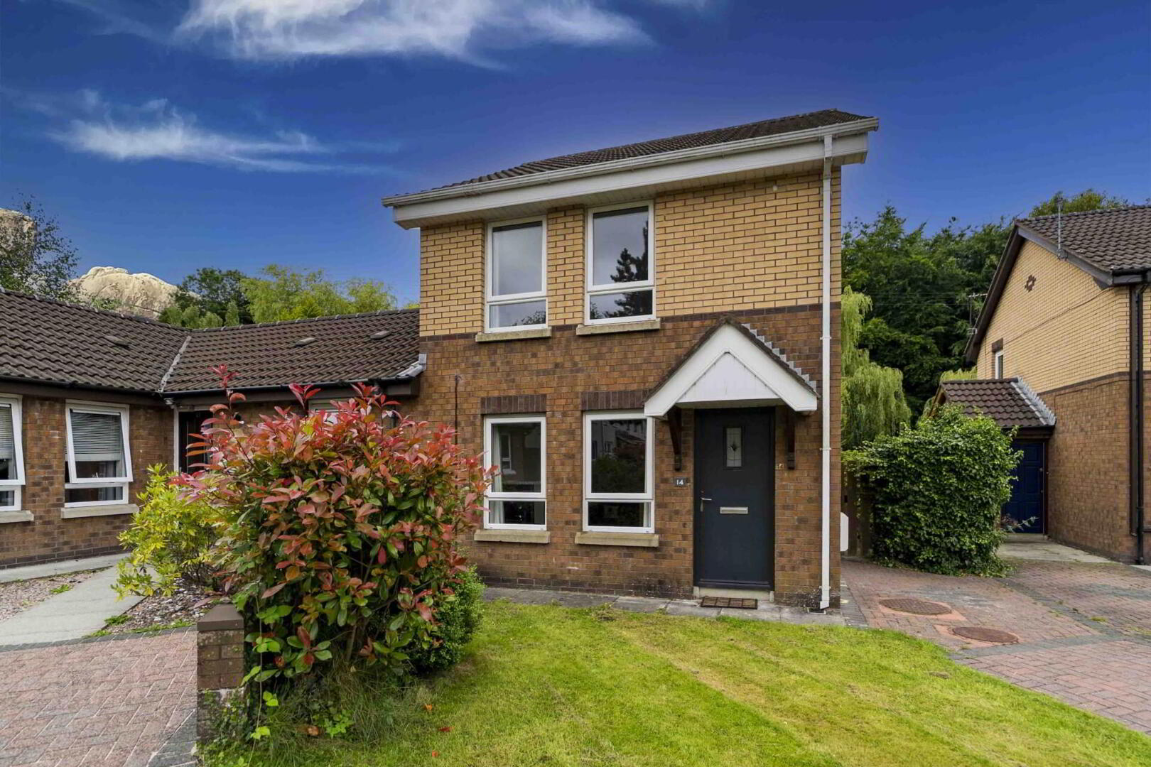 14 Glenmore Court 1 of 11