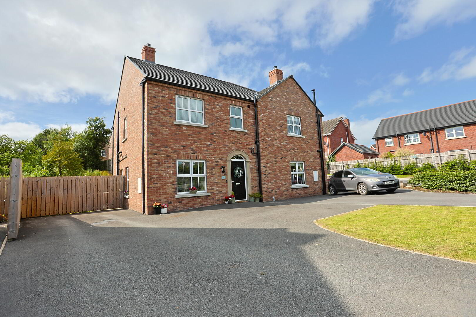 8 Moss Lane 1 of 65