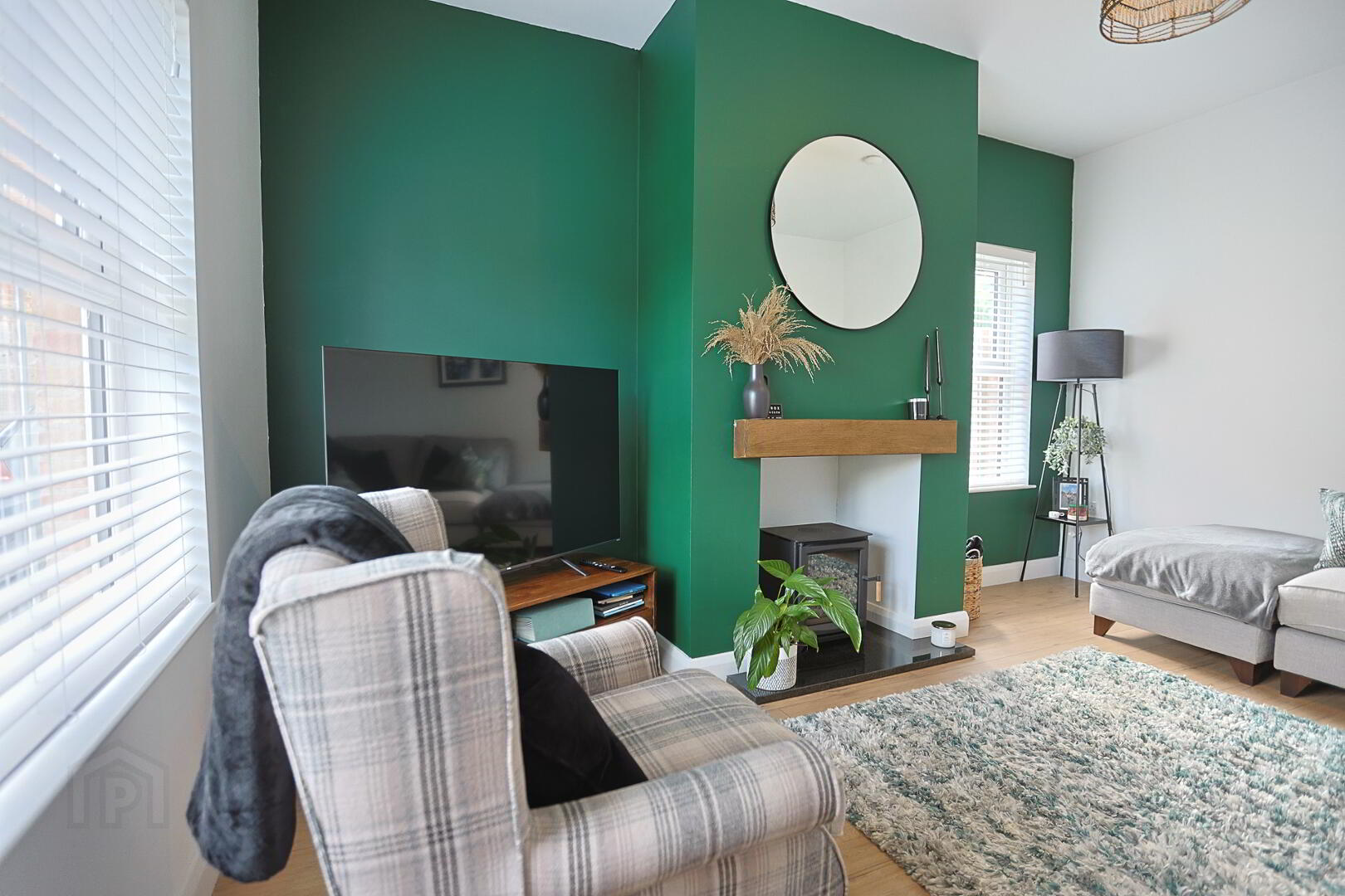 8 Moss Lane 9 of 65