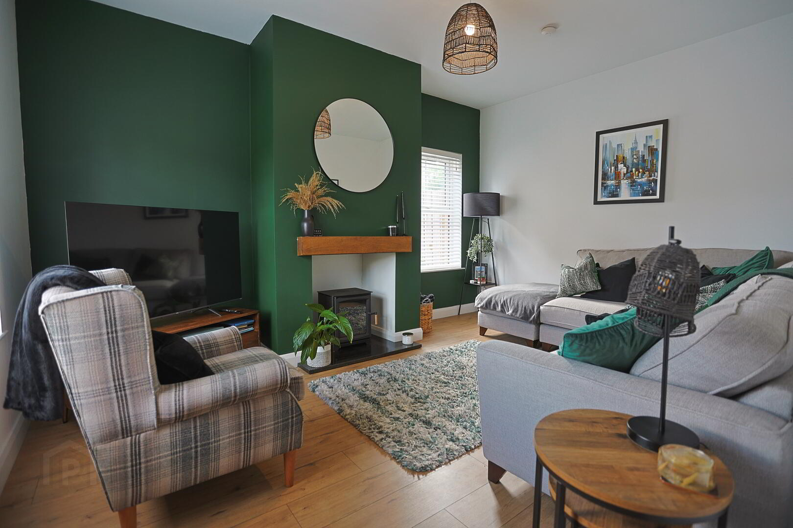 8 Moss Lane 16 of 65