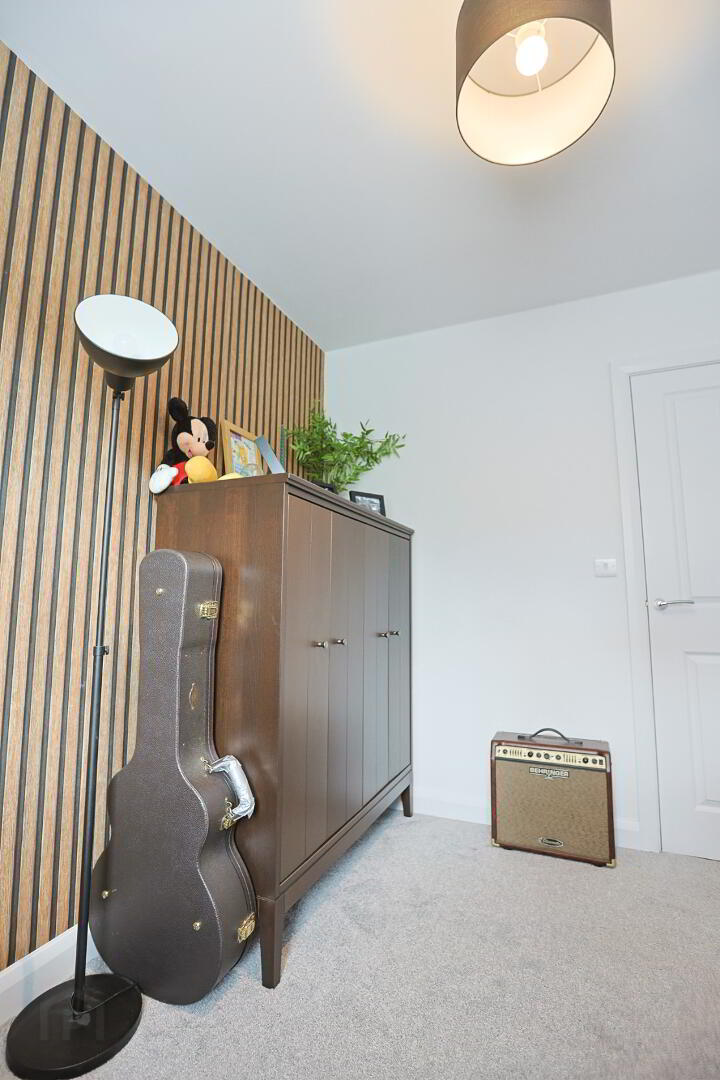 8 Moss Lane 56 of 65
