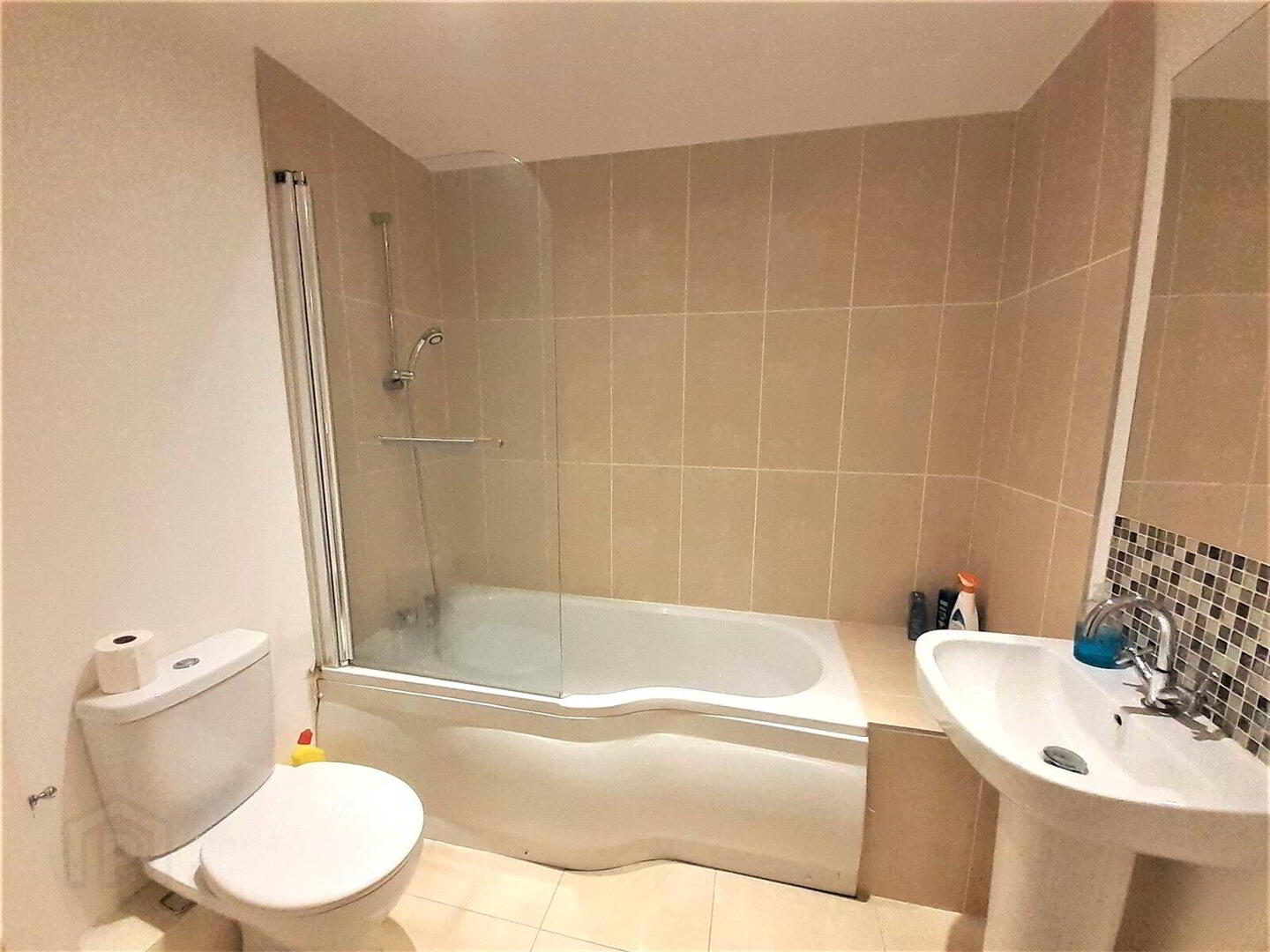 Apartment 3 22 Upper Lisburn Road 5 of 5