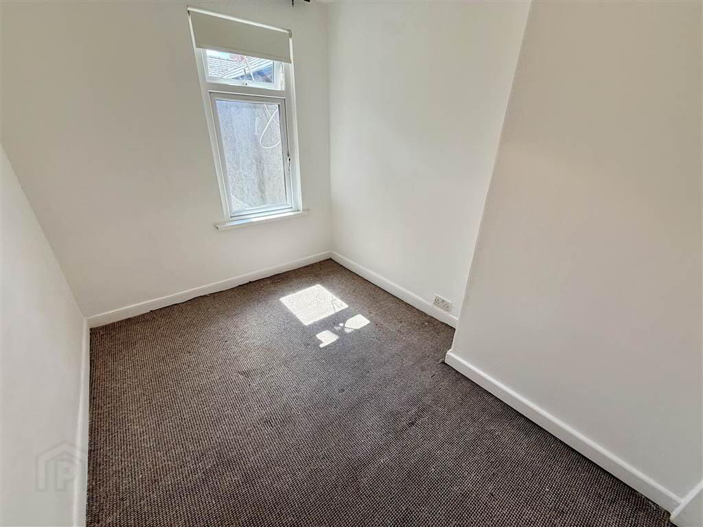 29 Hatton Drive 8 of 10