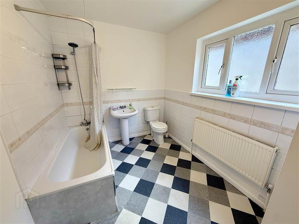29 Hatton Drive 9 of 10