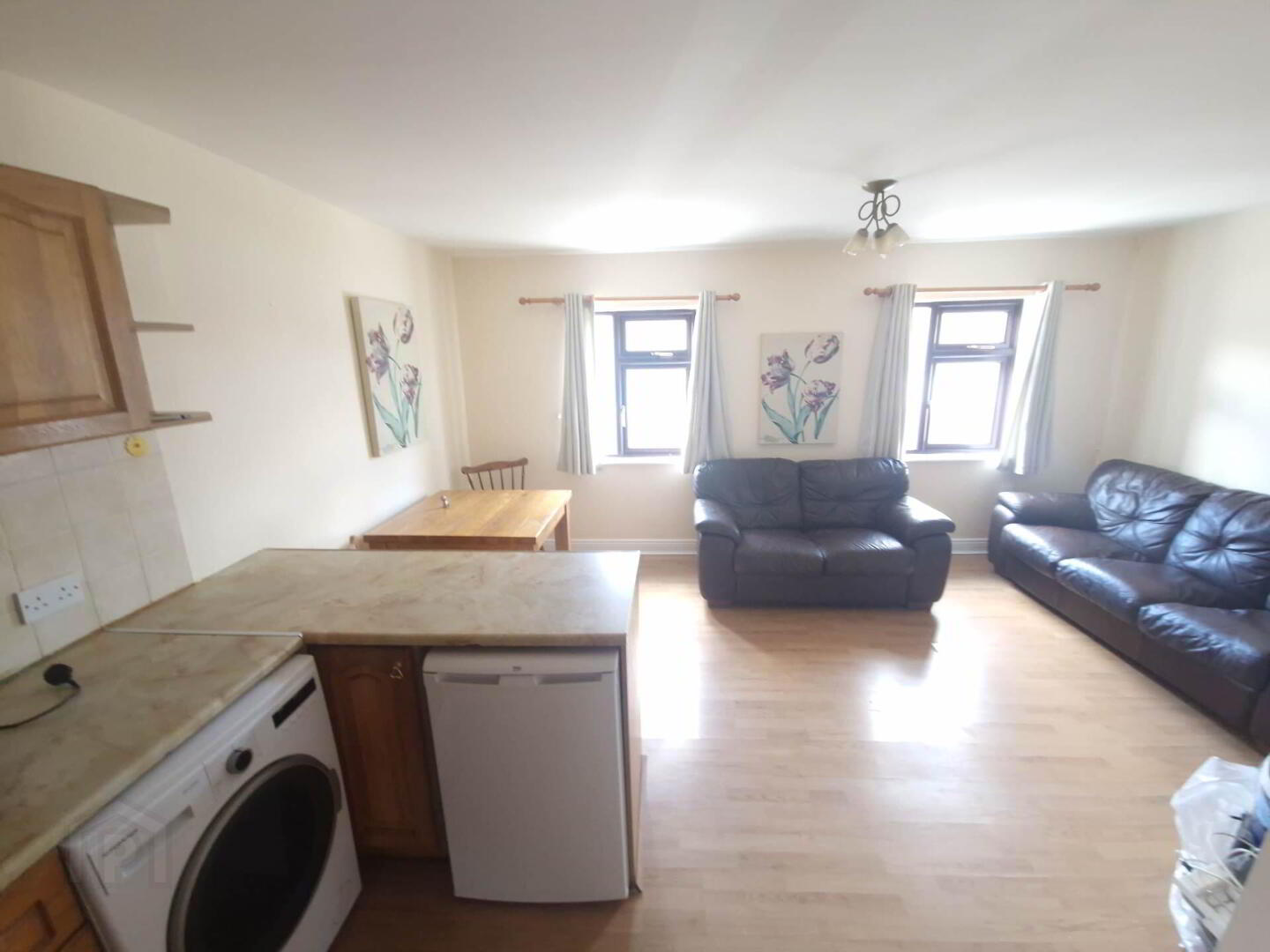 property description image