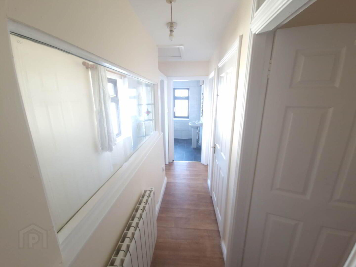 Apt 7, Priory Court 4 of 16