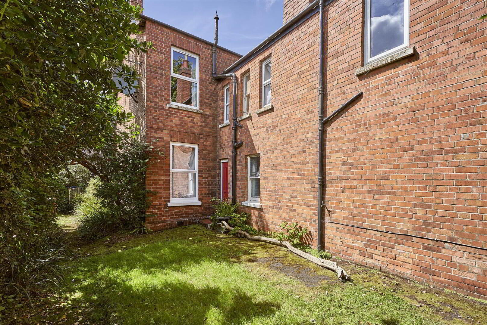 46 Bryansburn Road 17 of 20