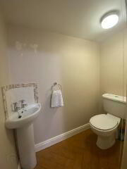 6 Windsor Avenue Place 9 of 23