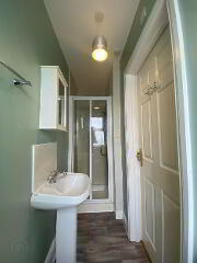 6 Windsor Avenue Place 18 of 23