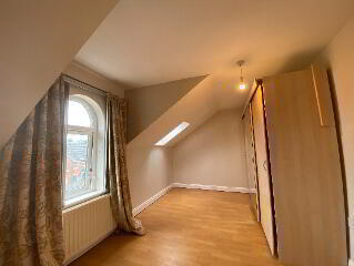 6 Windsor Avenue Place 19 of 23