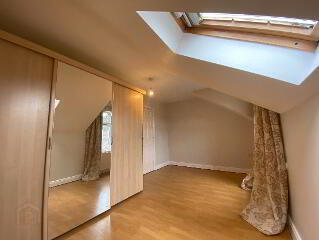 6 Windsor Avenue Place 21 of 23