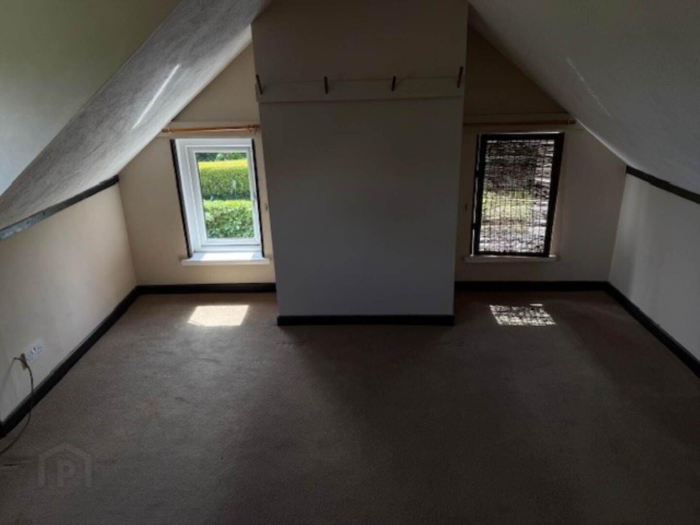 12 Redhall Drive 14 of 15
