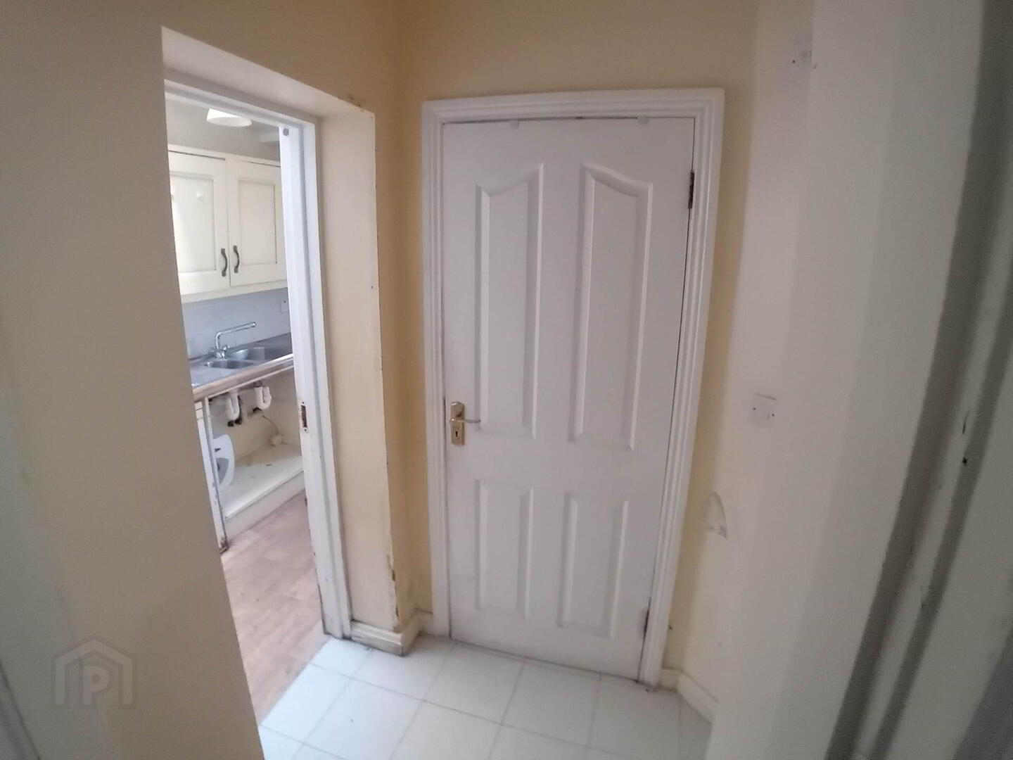 25 Castletown Road 6 of 13