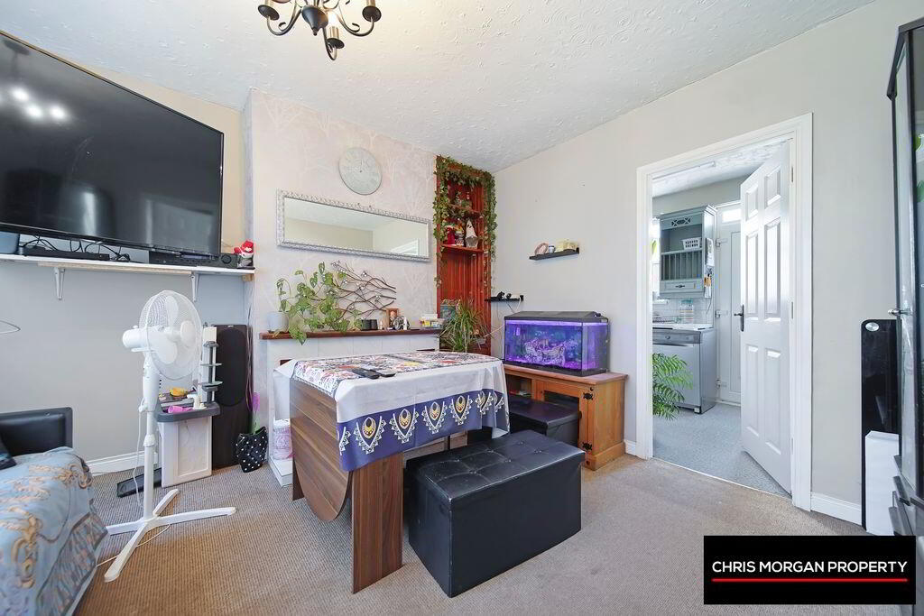 9 Eastvale Avenue 6 of 20