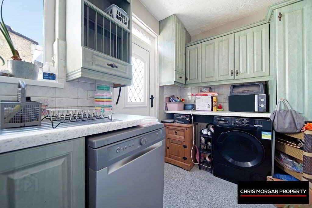 9 Eastvale Avenue 11 of 20
