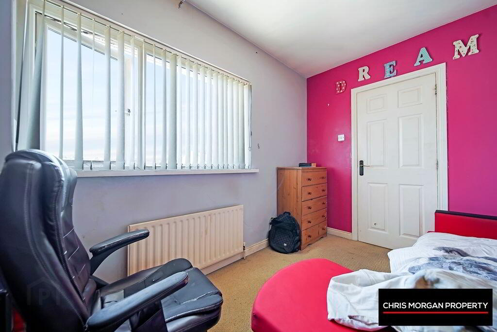 9 Eastvale Avenue 17 of 20