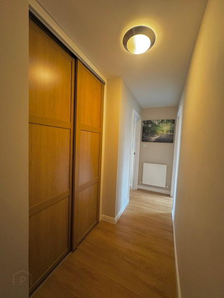 2 Glenwood Avenue 21 of 51