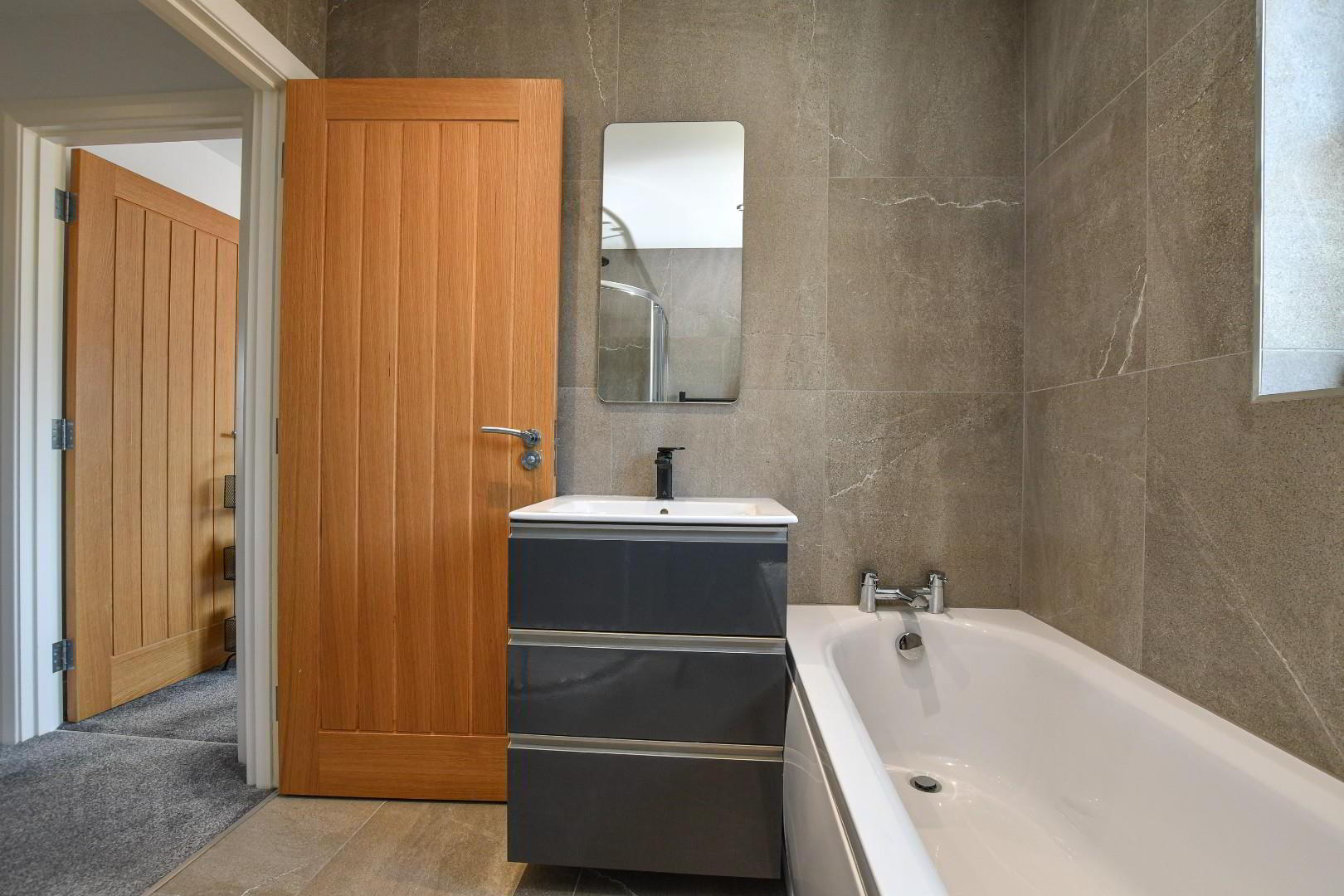 12 Blackrock Avenue 34 of 49