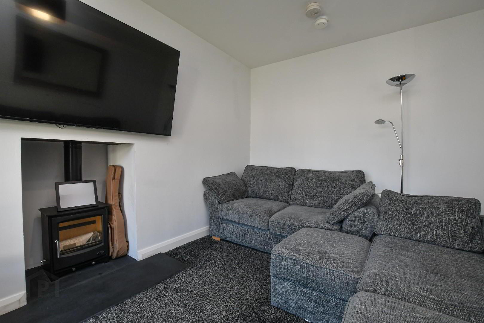 12 Blackrock Avenue 15 of 49
