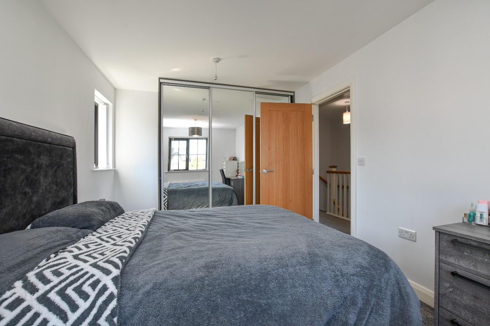 12 Blackrock Avenue 38 of 49