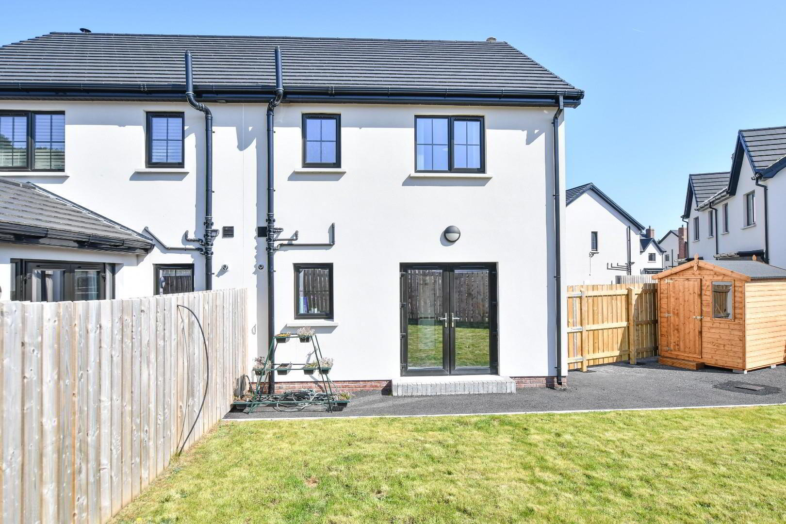 12 Blackrock Avenue 41 of 49