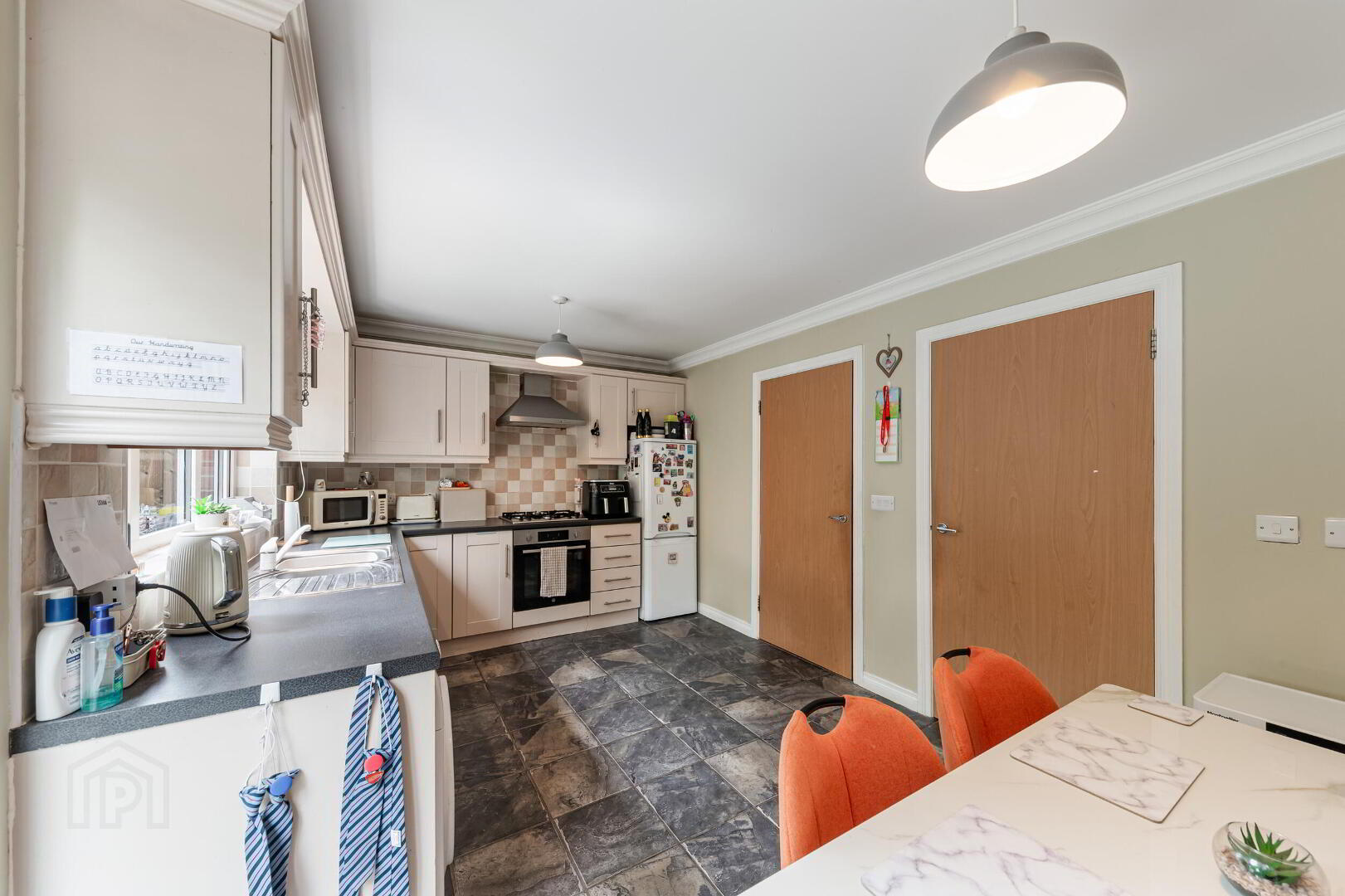 6 Old Dundonald Mews 10 of 21