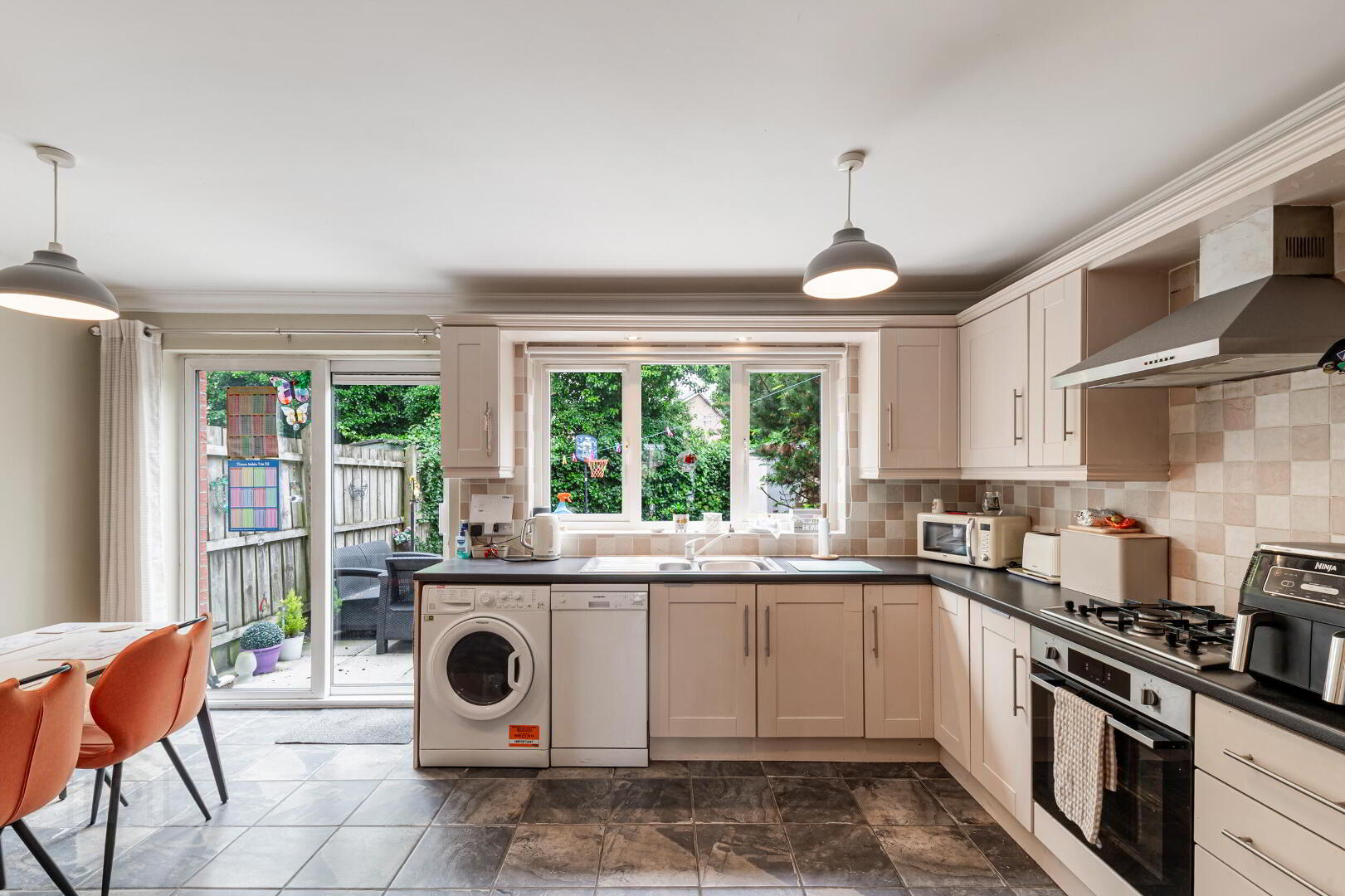 6 Old Dundonald Mews 8 of 21