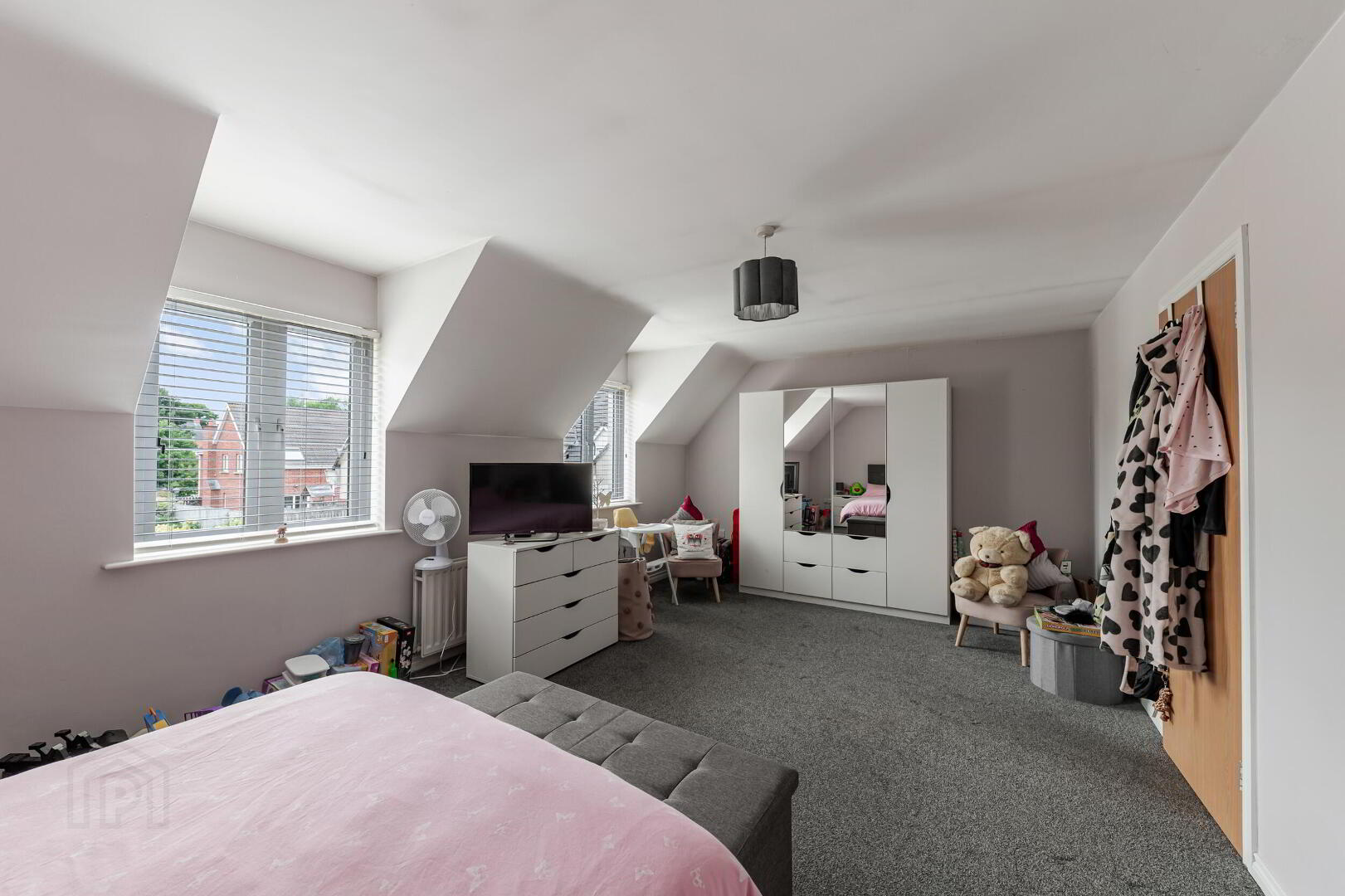 6 Old Dundonald Mews 16 of 21