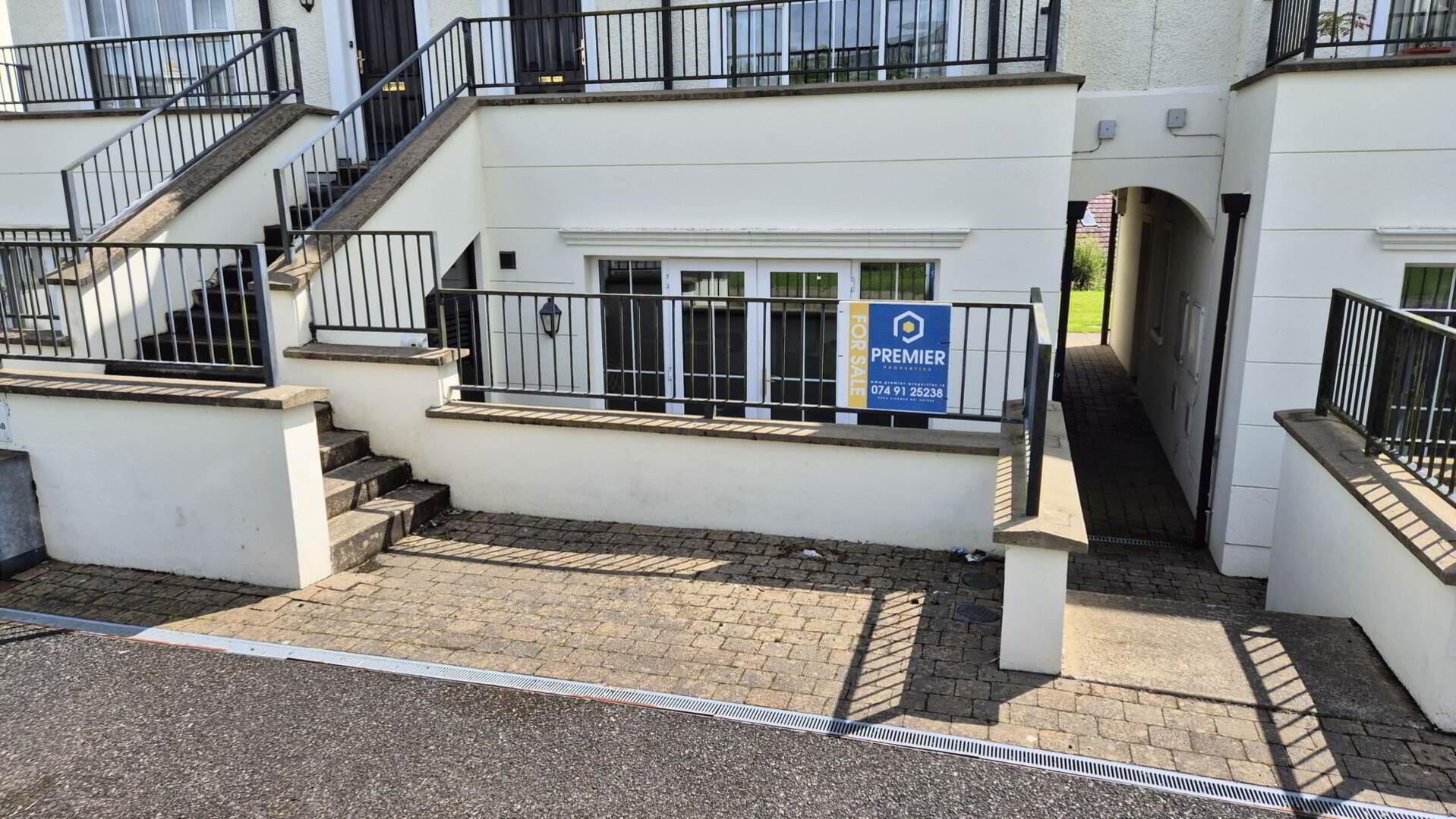 property description image