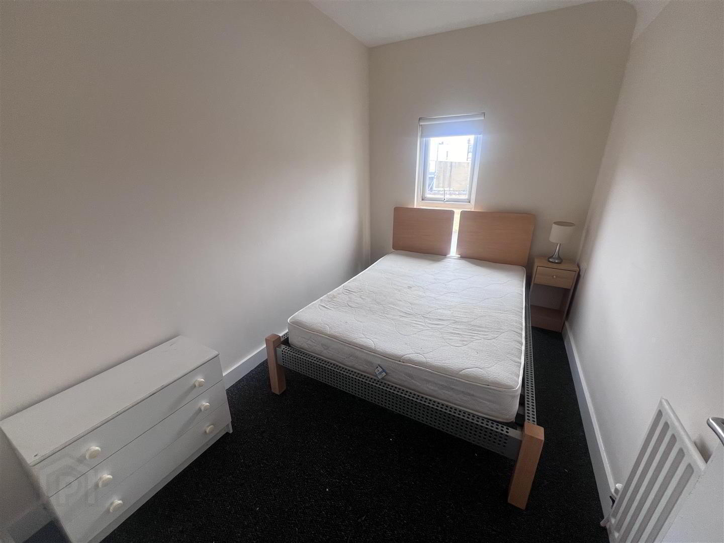 Apt 3, 11 Jubilee Avenue 4 of 6