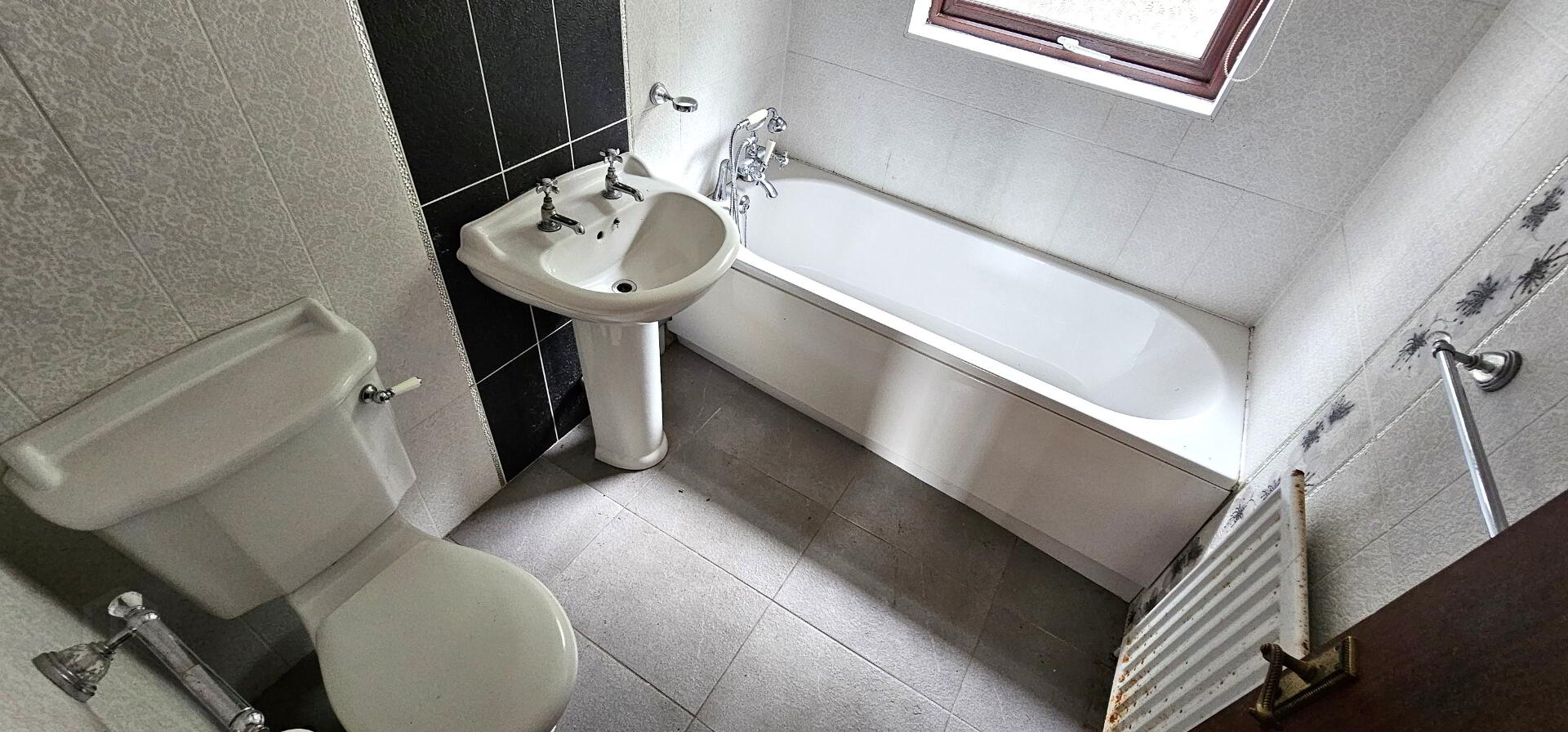 23 Millview Gardens 6 of 16