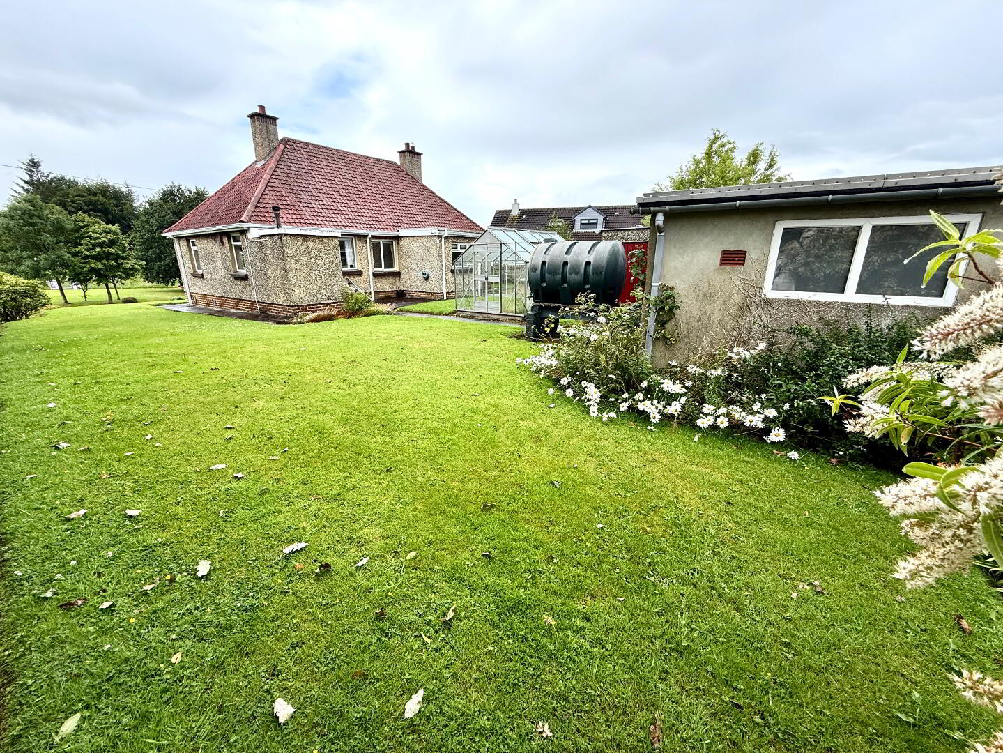 17 Rossdowney Park 28 of 34