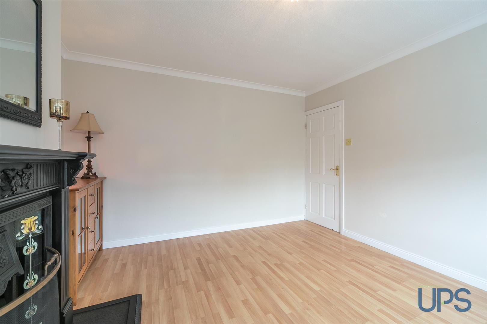 17 Ladybrook Avenue 7 of 31