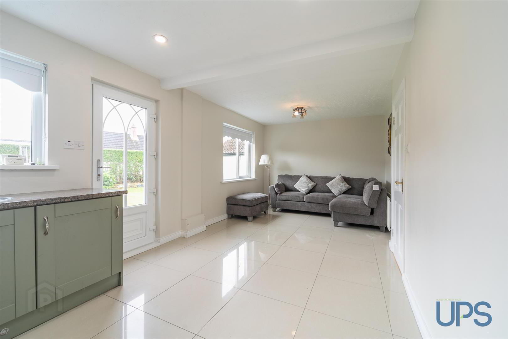 17 Ladybrook Avenue 10 of 31