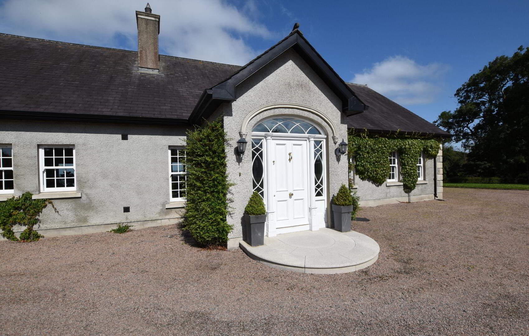property description image