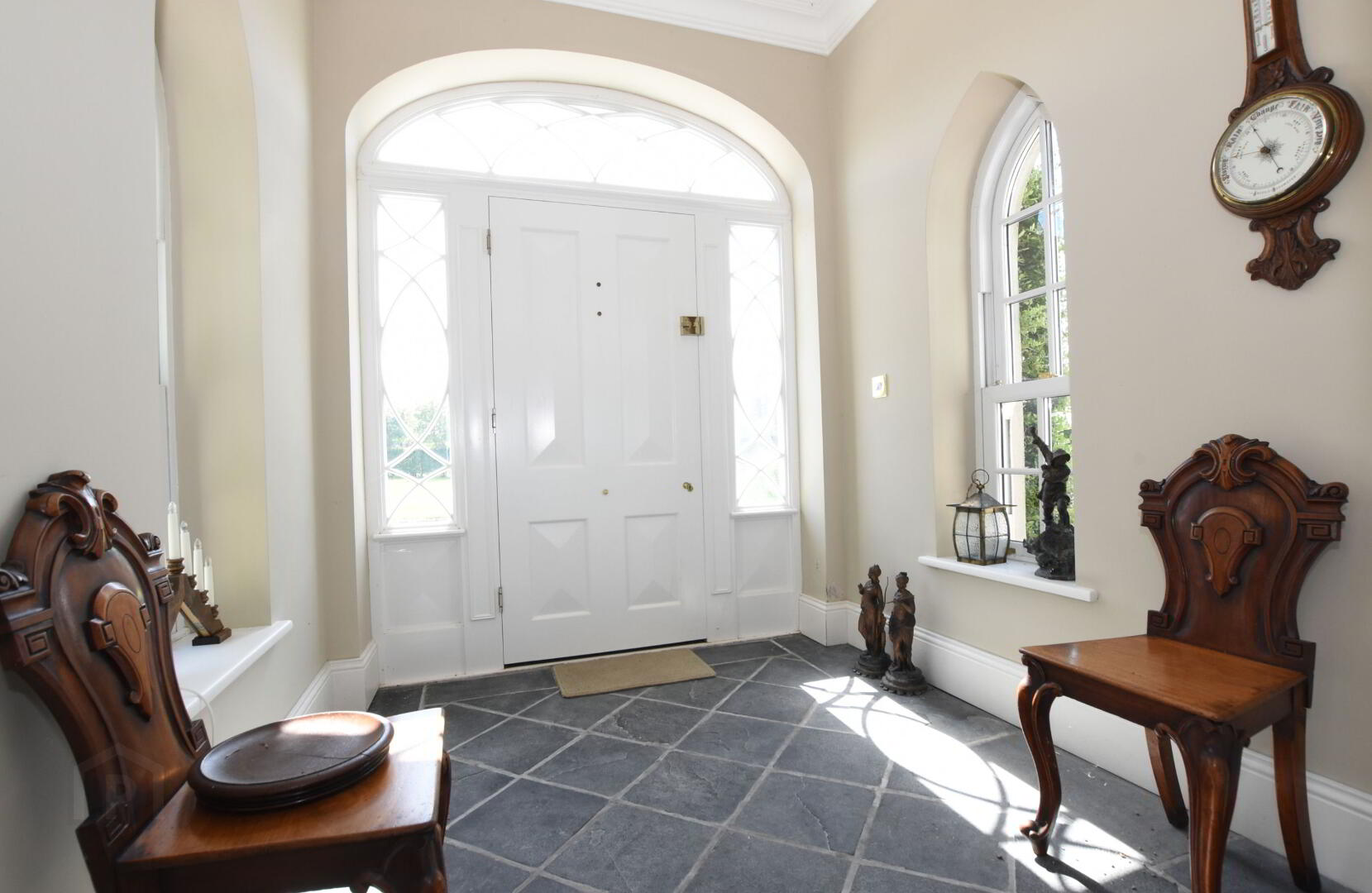 STUNNING DETACHED BUNGALOW, Lisburn 4 of 19