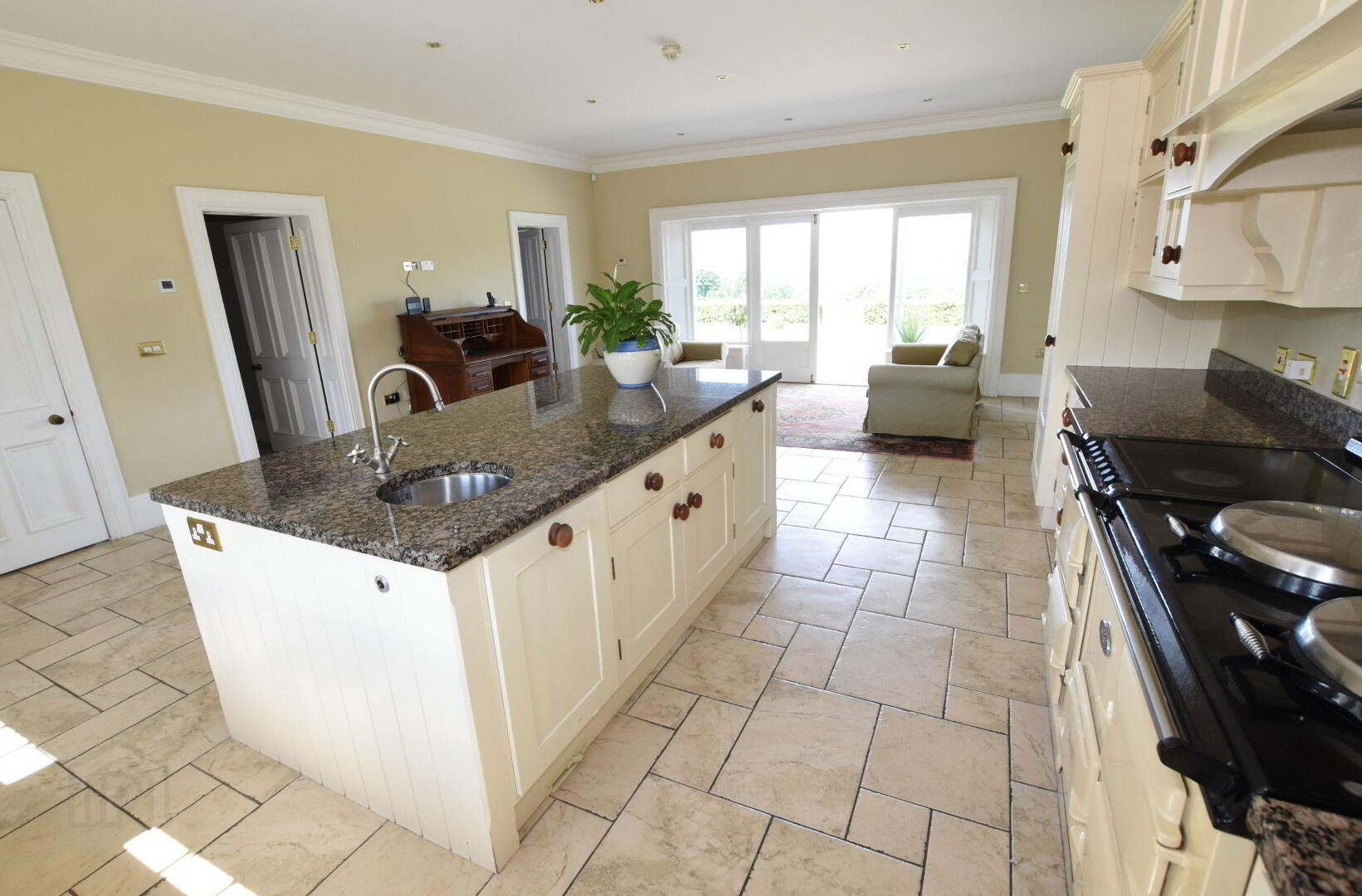 STUNNING DETACHED BUNGALOW, Lisburn 9 of 19