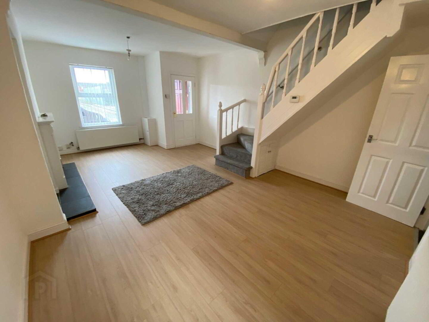 1a Carew Street 5 of 14