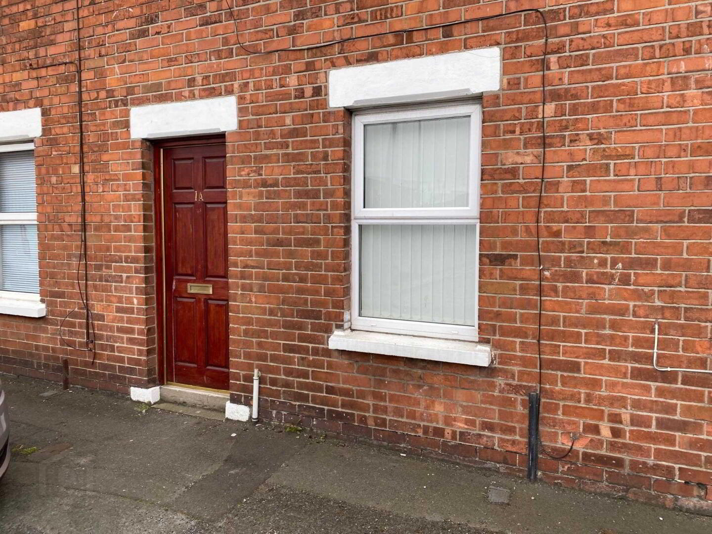 property description image