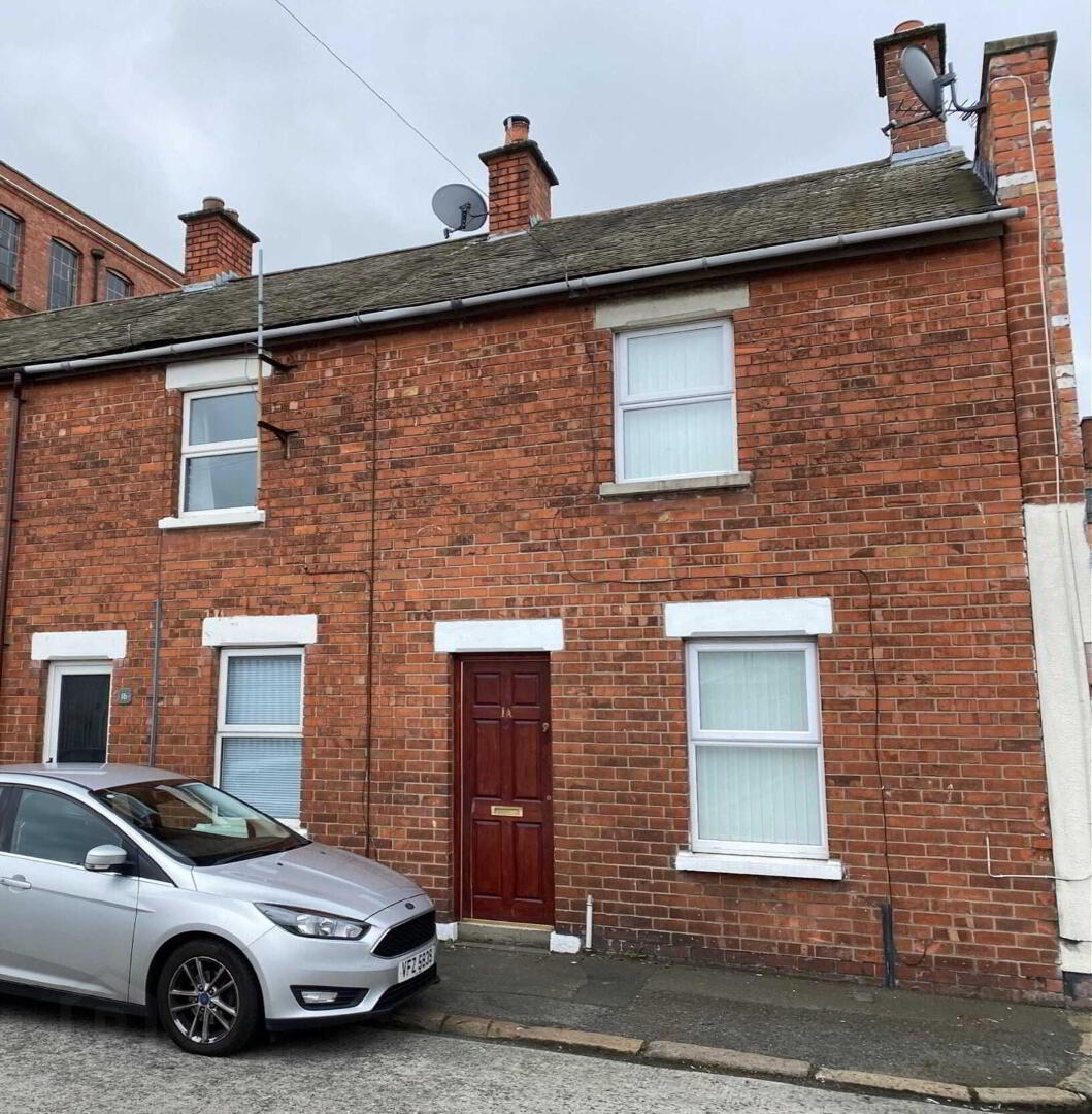 1a Carew Street 1 of 14