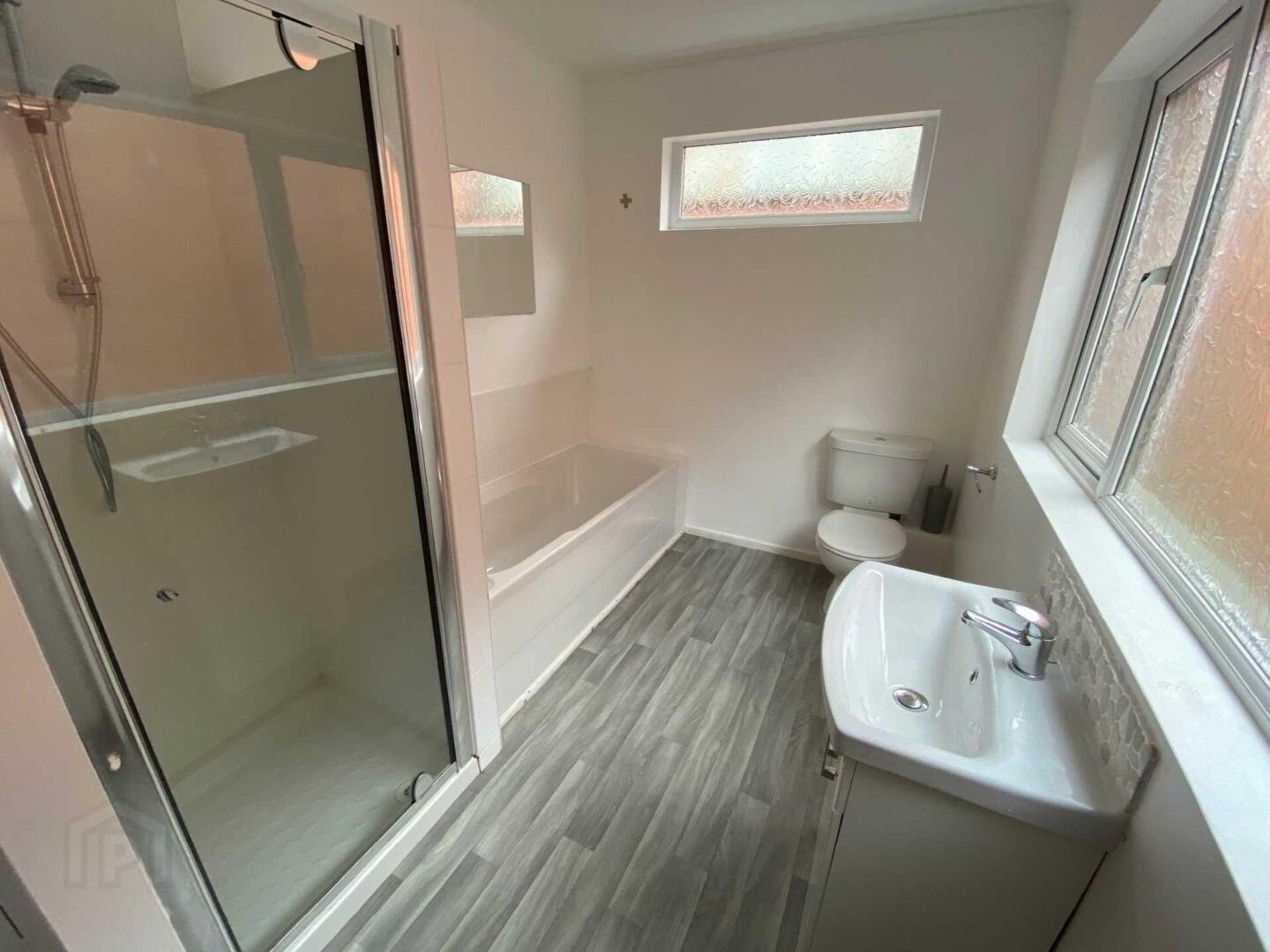 1a Carew Street 13 of 14